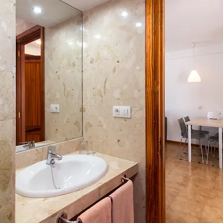 Apartment Montemayor